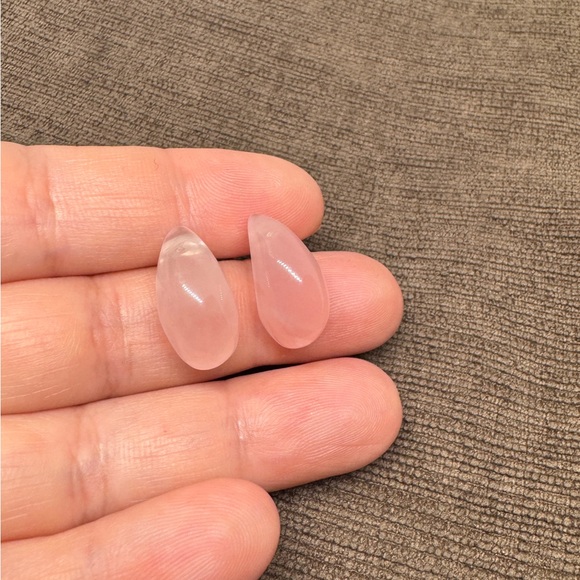 Sterling silver rose Quartz tear drop stud earrings - Picture 10 of 11